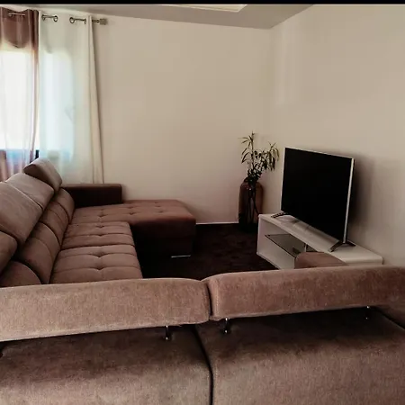 Grande Moderne * Moyrazes