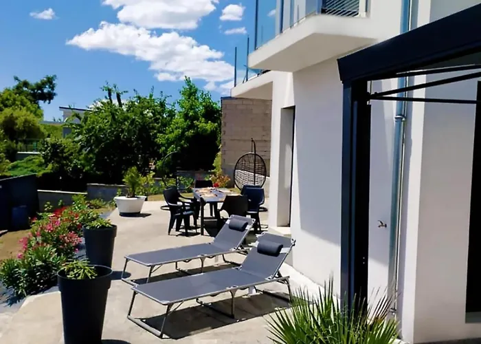 Villa Grande Moderne Moyrazes